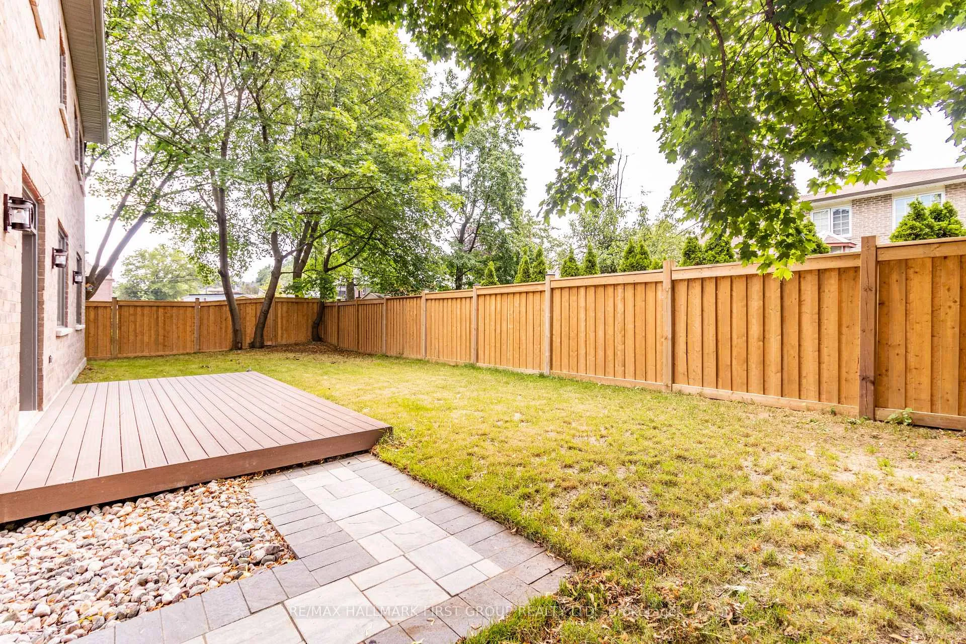 Photo 49 of 752 Hillview Crescent, Pickering, West Shore — HOMEH