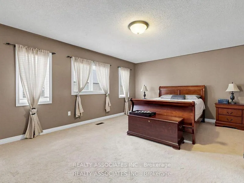 Photo 21 of 44 Shining Willow Crescent, Brampton, Bram East — HOMEH