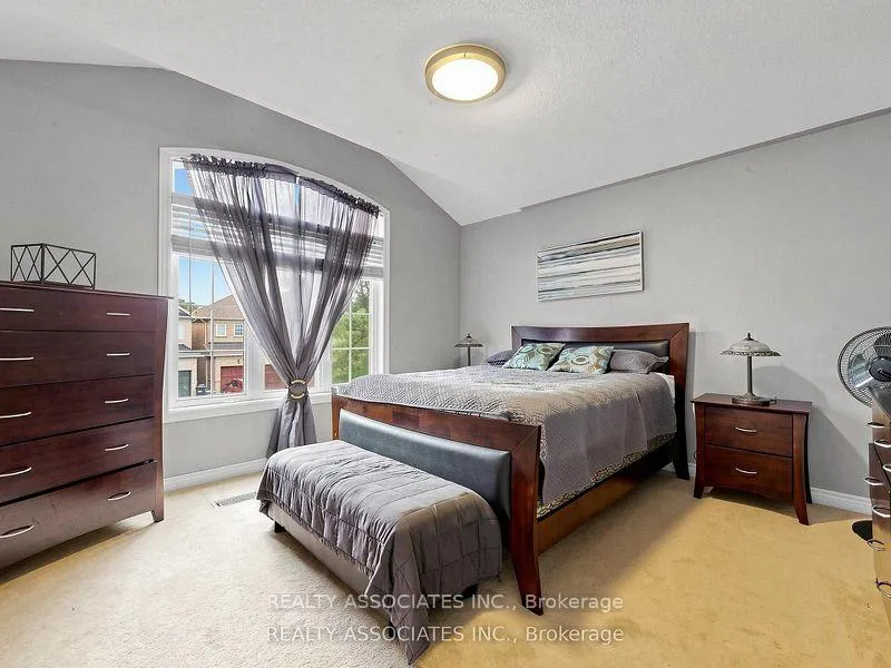 Photo 28 of 44 Shining Willow Crescent, Brampton, Bram East — HOMEH