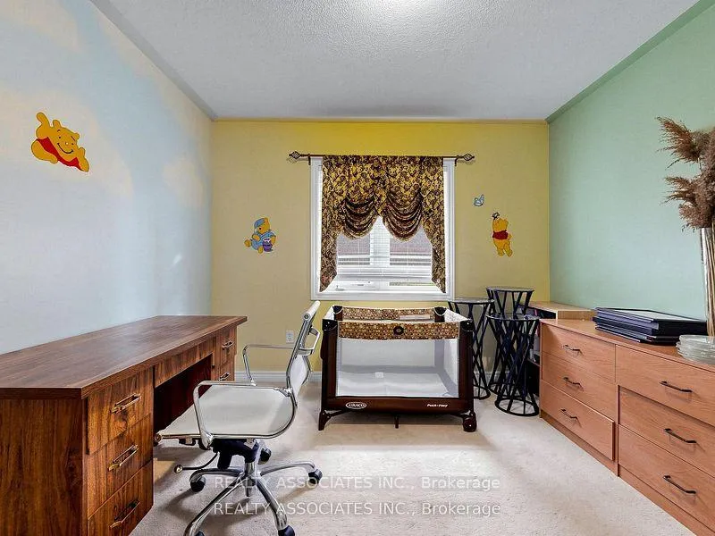 Photo 32 of 44 Shining Willow Crescent, Brampton, Bram East — HOMEH