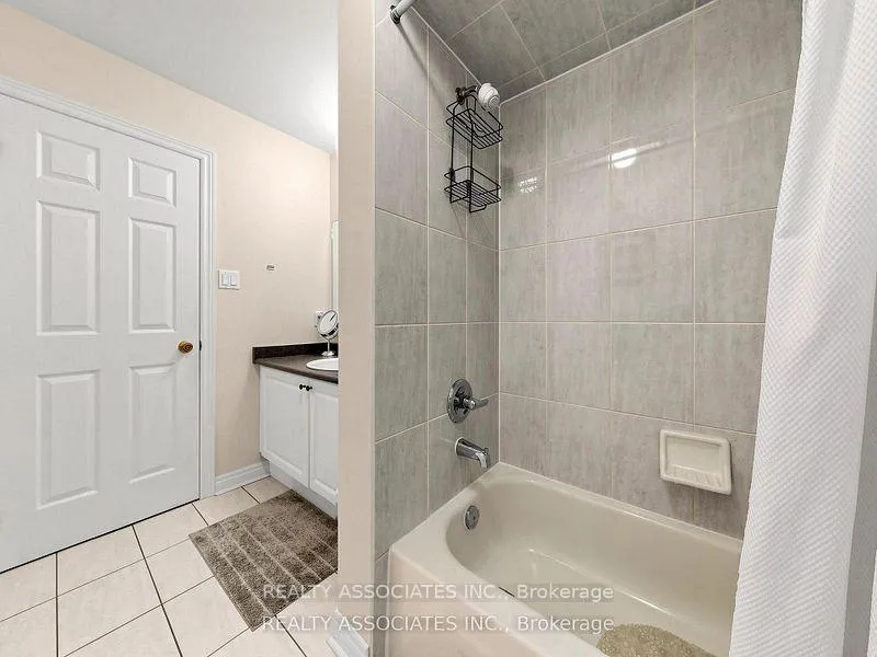Photo 34 of 44 Shining Willow Crescent, Brampton, Bram East — HOMEH