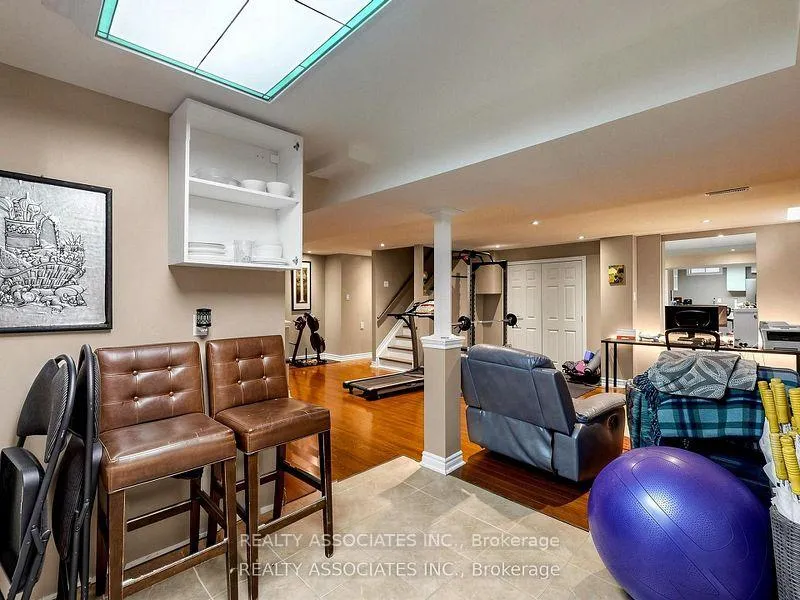 Photo 38 of 44 Shining Willow Crescent, Brampton, Bram East — HOMEH