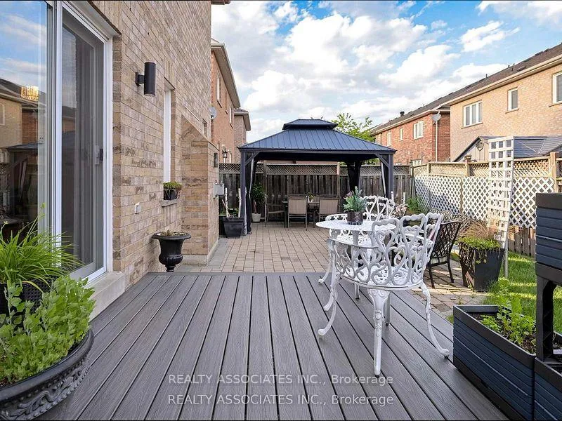Photo 43 of 44 Shining Willow Crescent, Brampton, Bram East — HOMEH