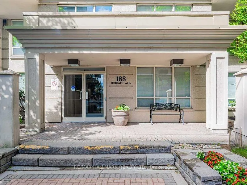 Photo 1 of Unit 710, 188 Redpath Avenue, Toronto, Mount Pleasant West — HOMEH