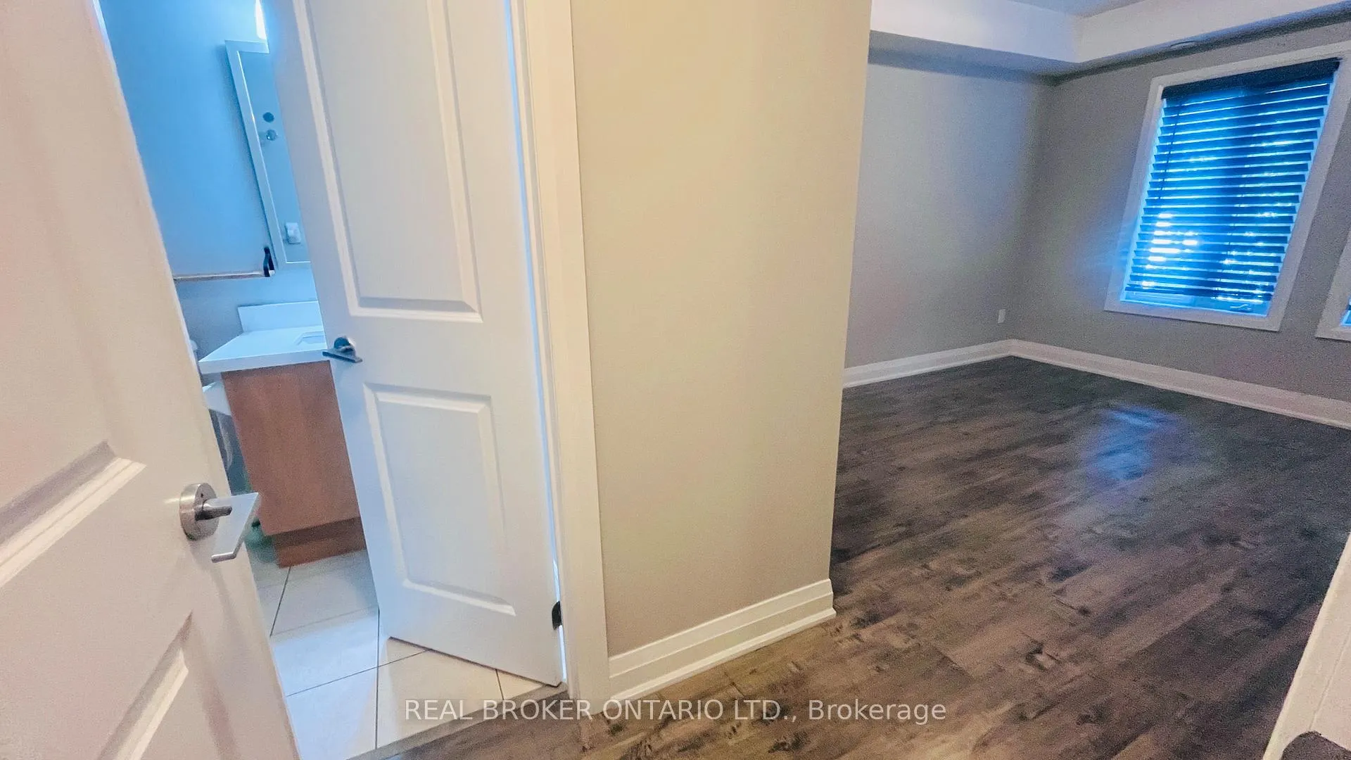 Photo 13 of Unit 214, 320 John Street, Markham, Aileen-Willowbrook — HOMEH