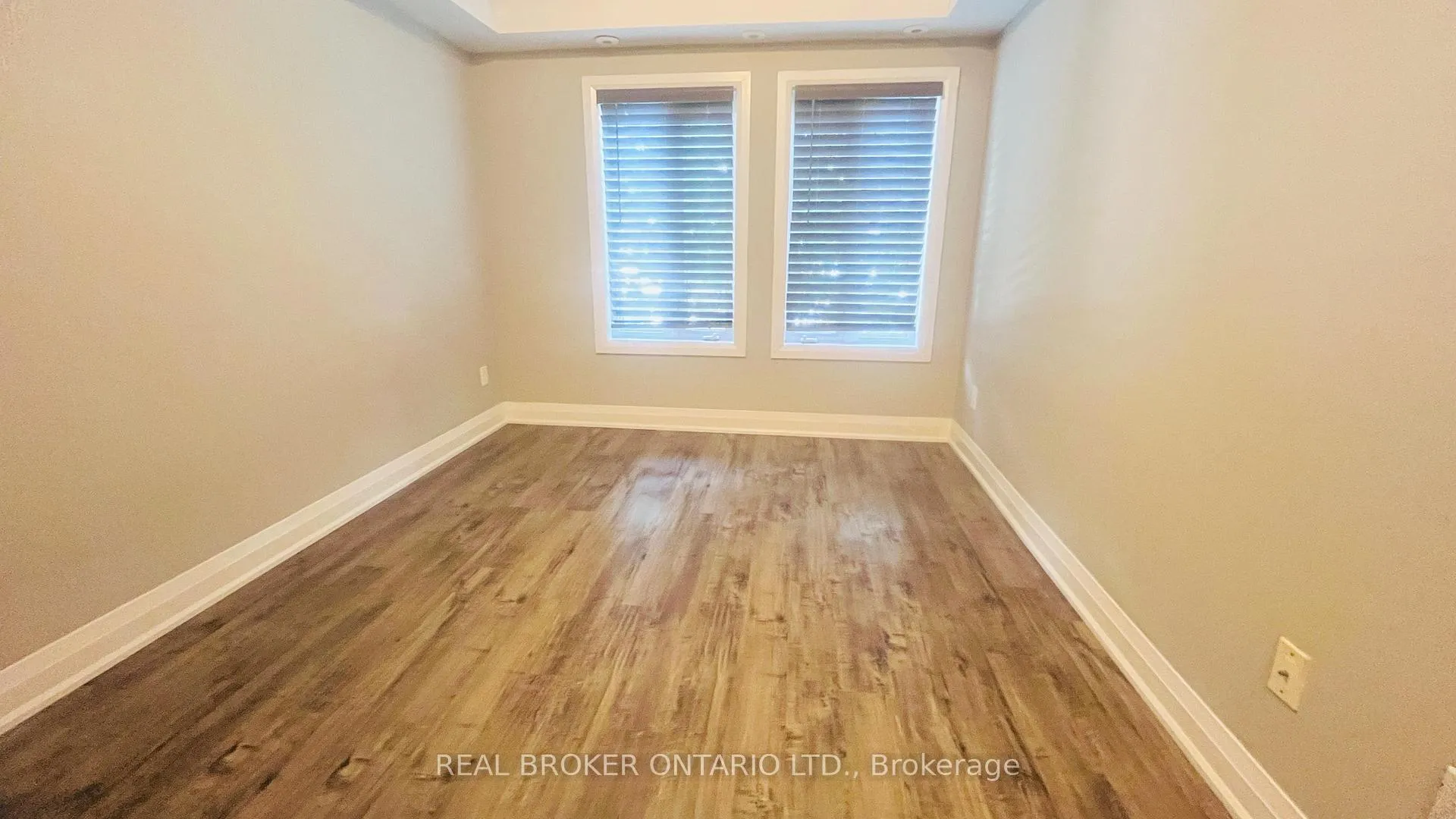 Photo 15 of Unit 214, 320 John Street, Markham, Aileen-Willowbrook — HOMEH