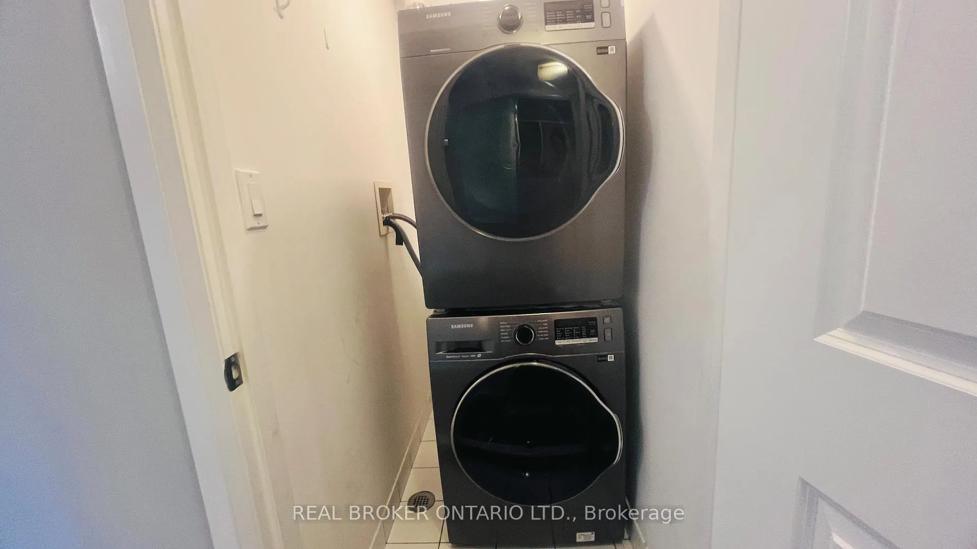 Photo 21 of Unit 214, 320 John Street, Markham, Aileen-Willowbrook — HOMEH