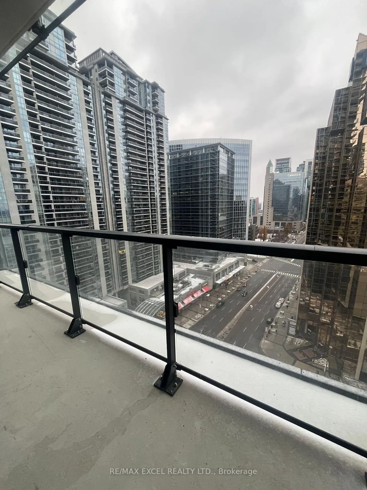 Photo 4 of Unit 1617, 4955 Yonge Street, North York, Willowdale East — HOMEH