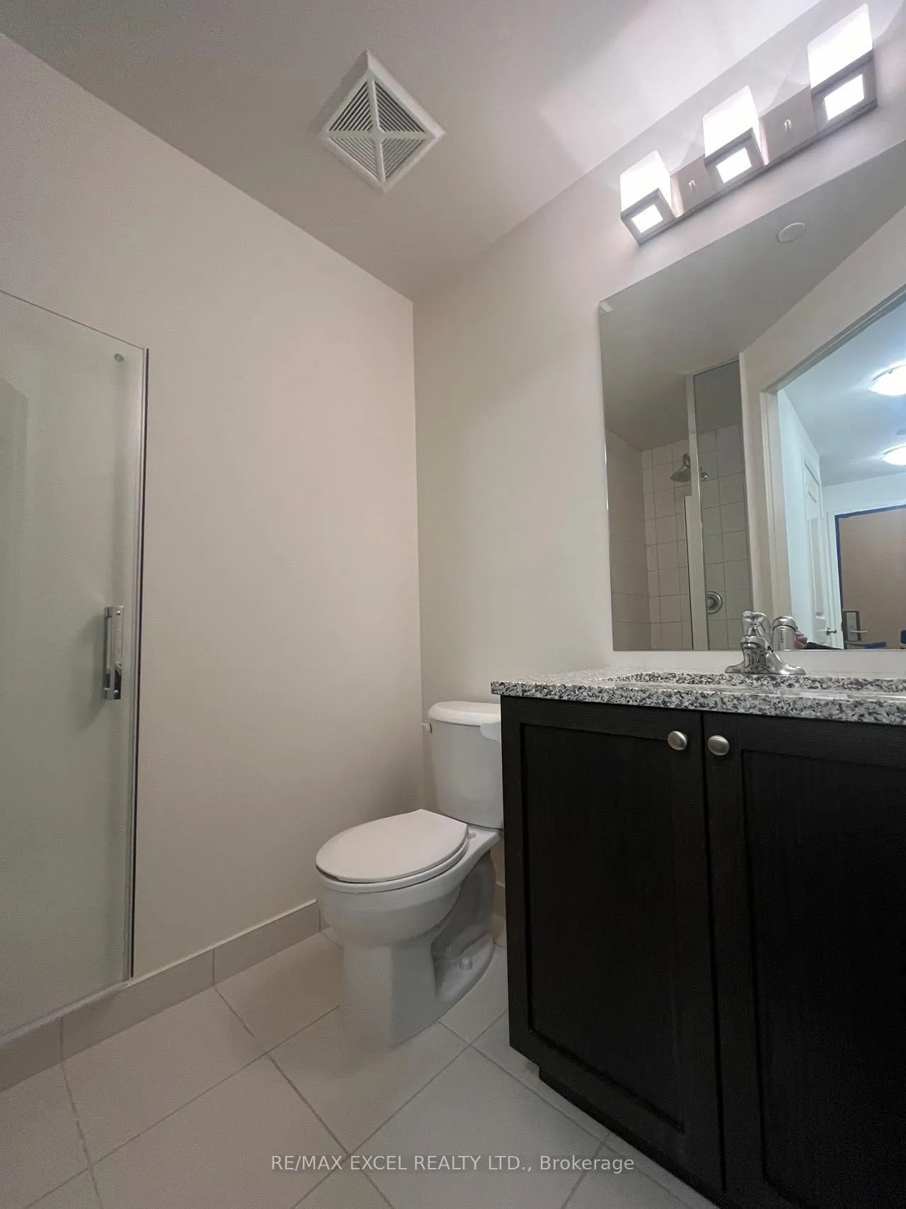 Photo 16 of Unit 1617, 4955 Yonge Street, North York, Willowdale East — HOMEH