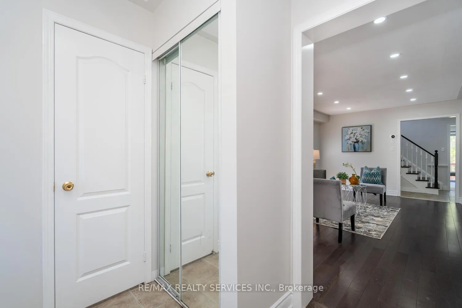 Photo 6 of 85 Williamson Drive, Brampton, Fletcher's Meadow — HOMEH