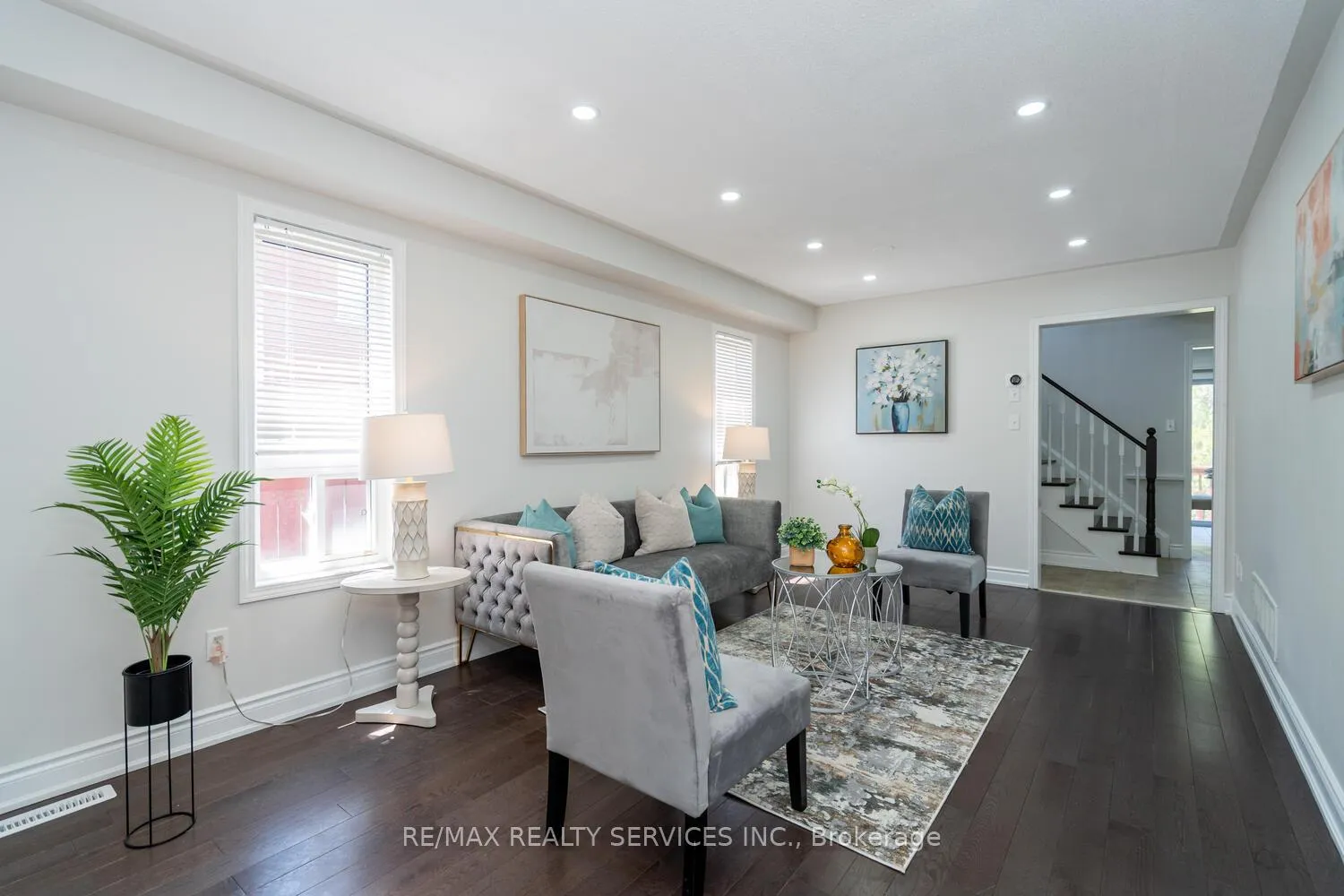 Photo 7 of 85 Williamson Drive, Brampton, Fletcher's Meadow — HOMEH
