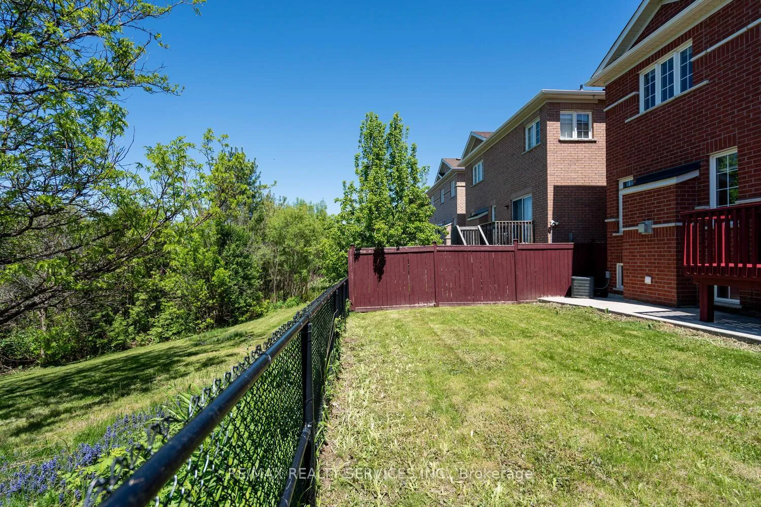 Photo 29 of 85 Williamson Drive, Brampton, Fletcher's Meadow — HOMEH