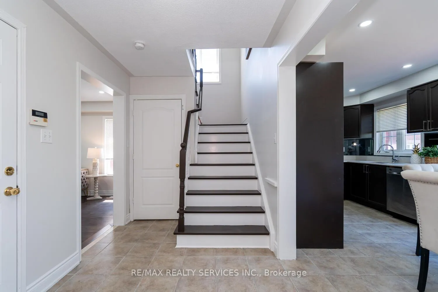 Photo 32 of 85 Williamson Drive, Brampton, Fletcher's Meadow — HOMEH