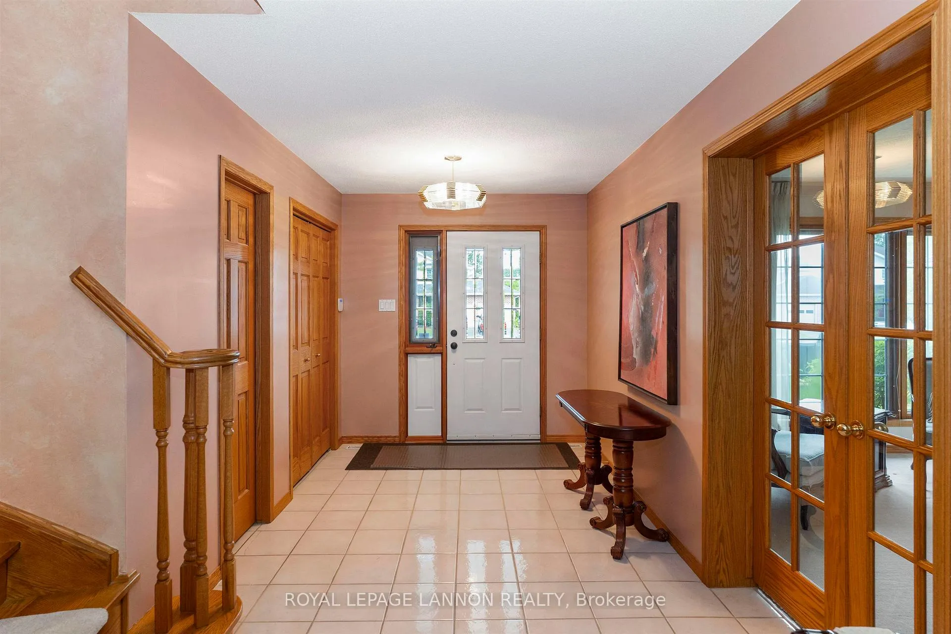 Photo 3 of 205 Kusznier Crescent, Thunder Bay, River Terrace — HOMEH