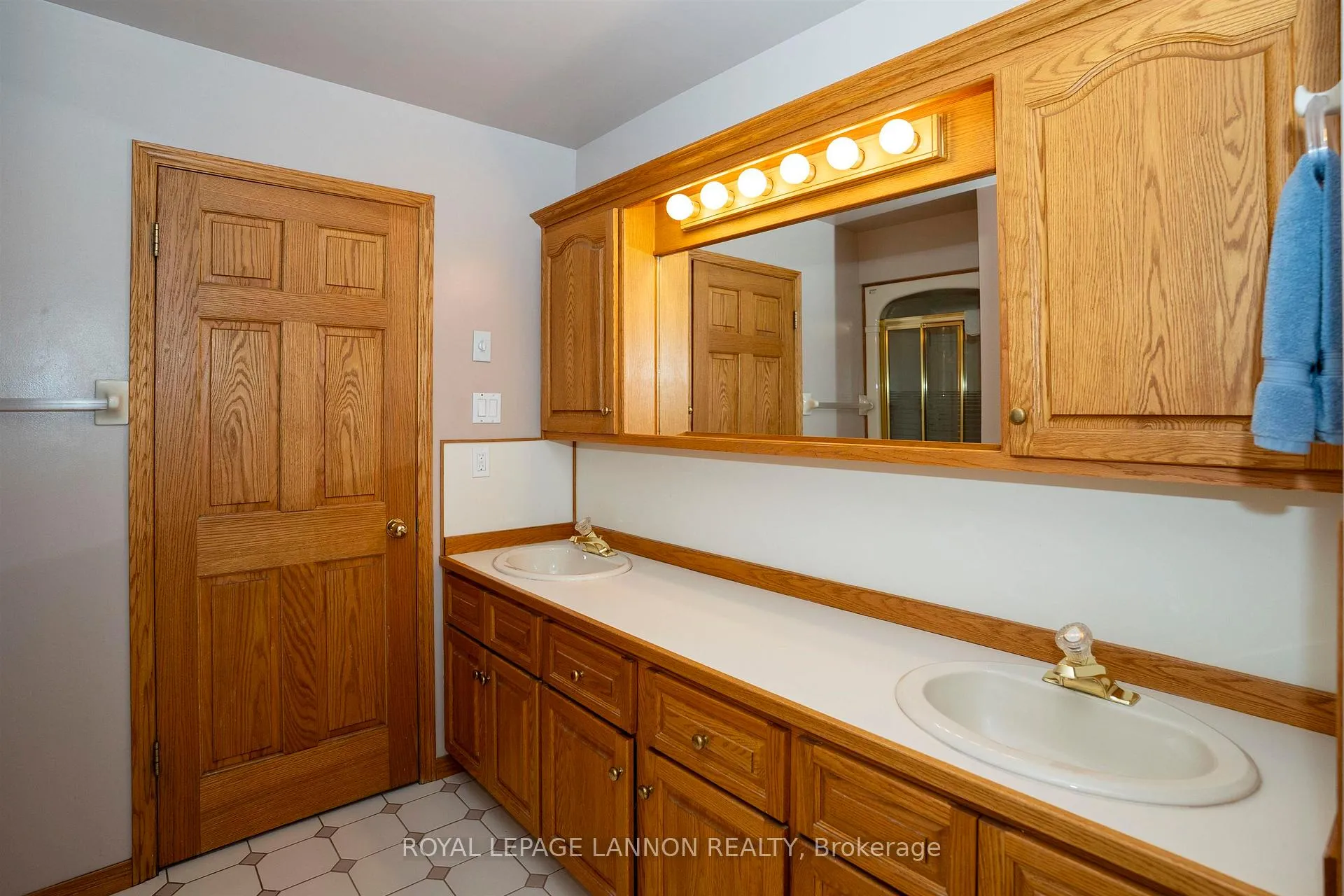 Photo 14 of 205 Kusznier Crescent, Thunder Bay, River Terrace — HOMEH