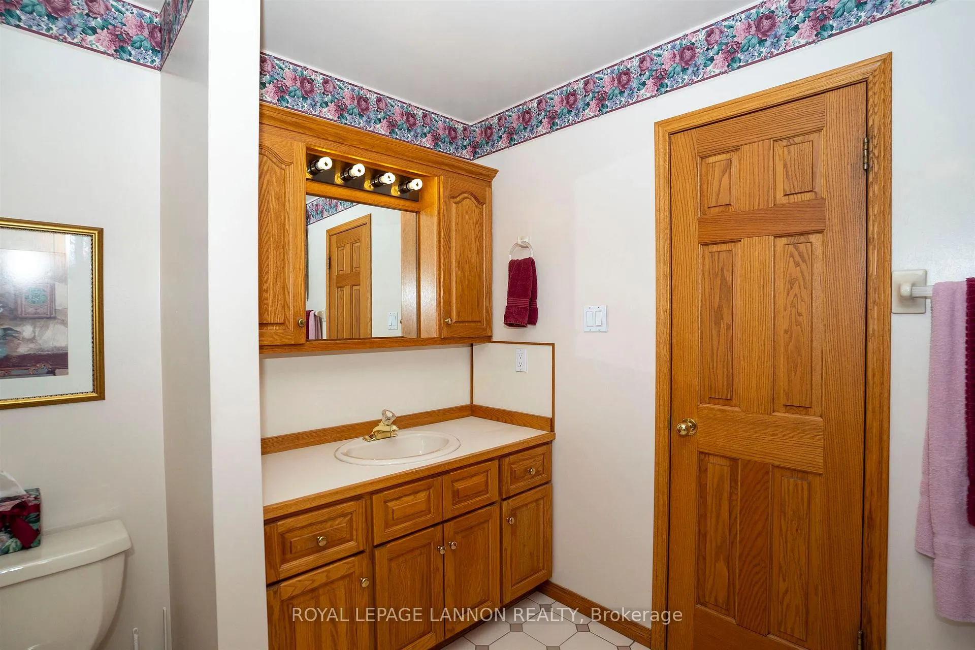 Photo 25 of 205 Kusznier Crescent, Thunder Bay, River Terrace — HOMEH
