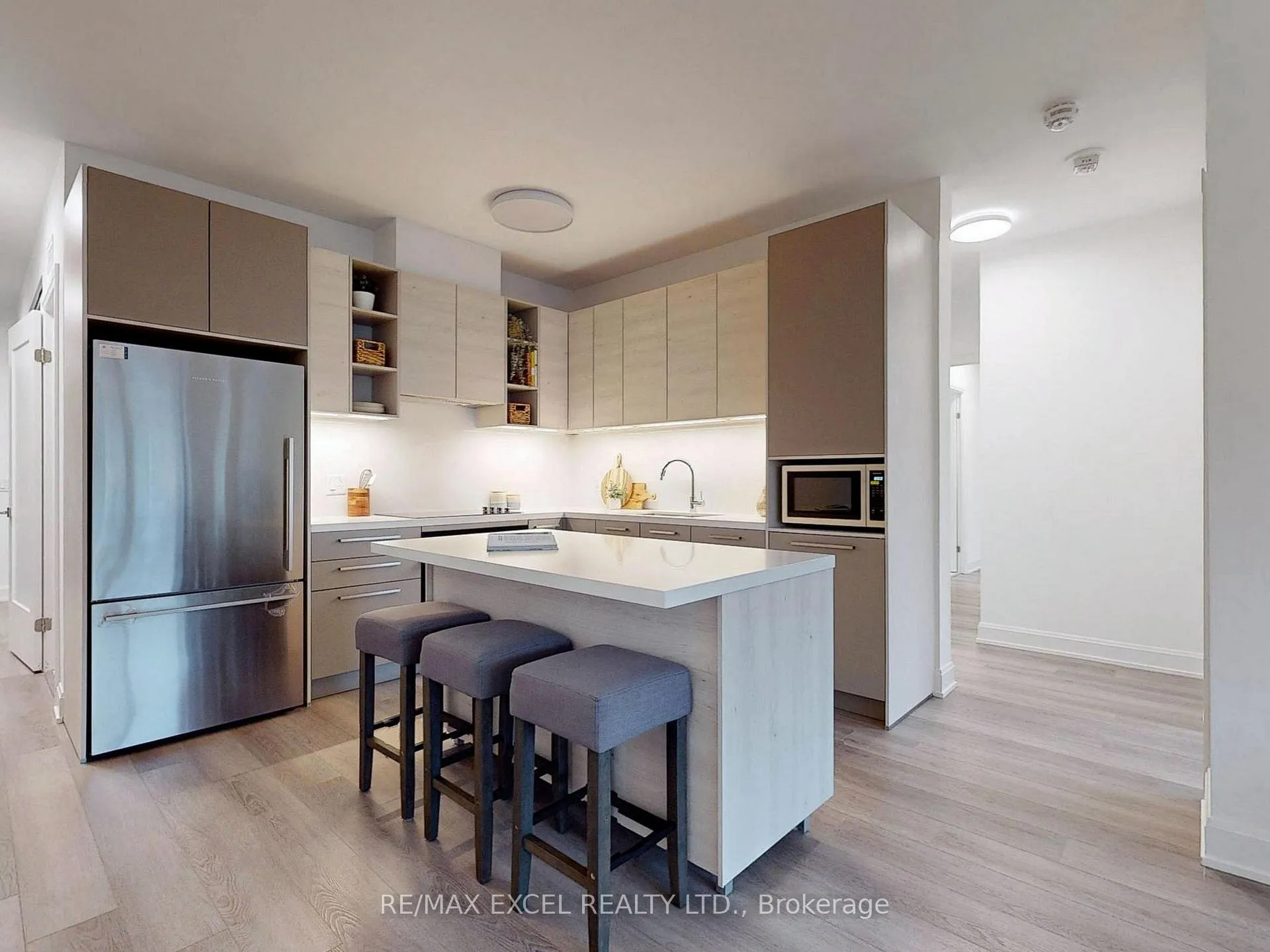 Photo 6 of Unit 103, 12 Gandhi Lane, Markham, Commerce Valley — HOMEH