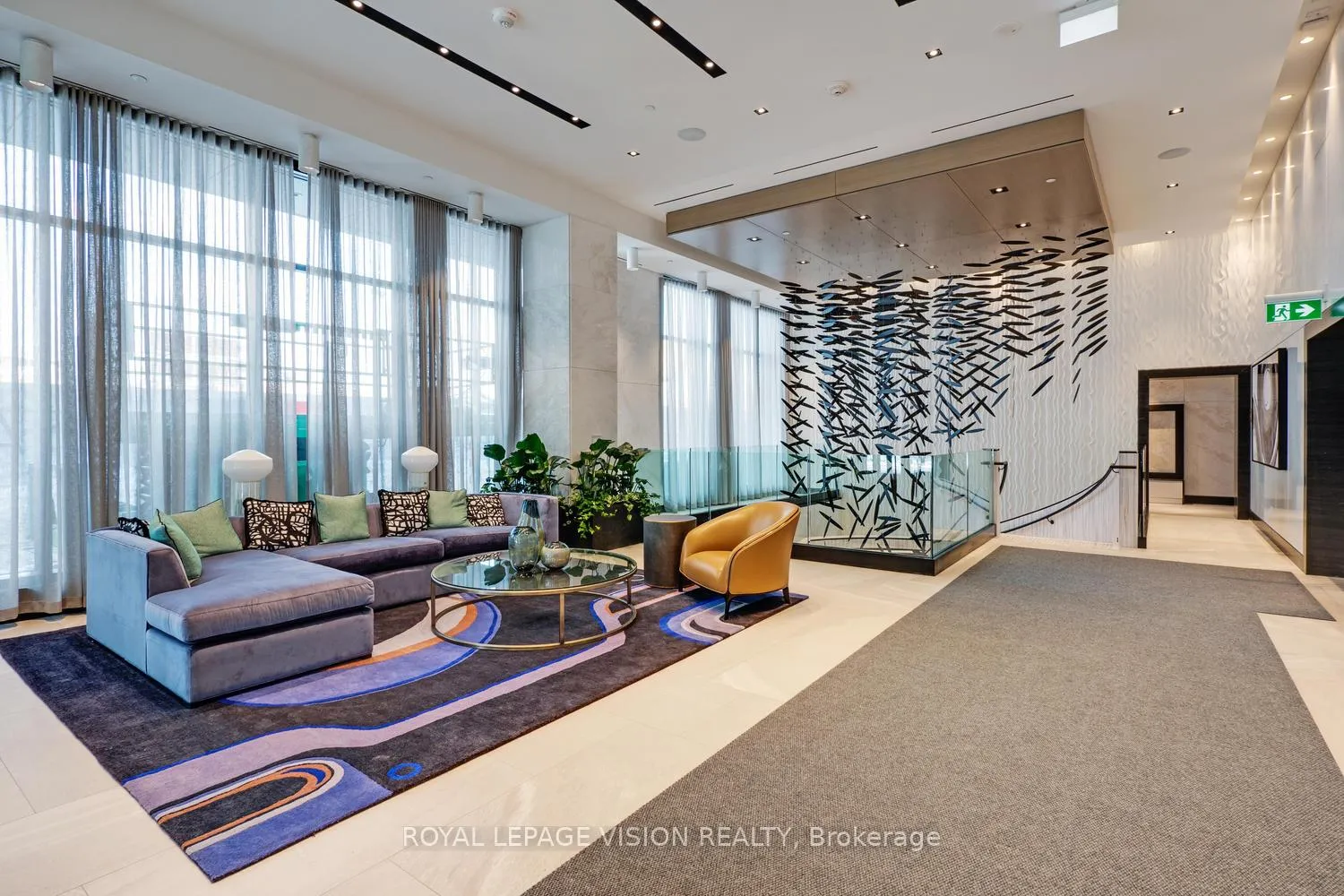 Photo 2 of Unit 302, 1 Edgewater Drive, Toronto, Waterfront Communities — HOMEH