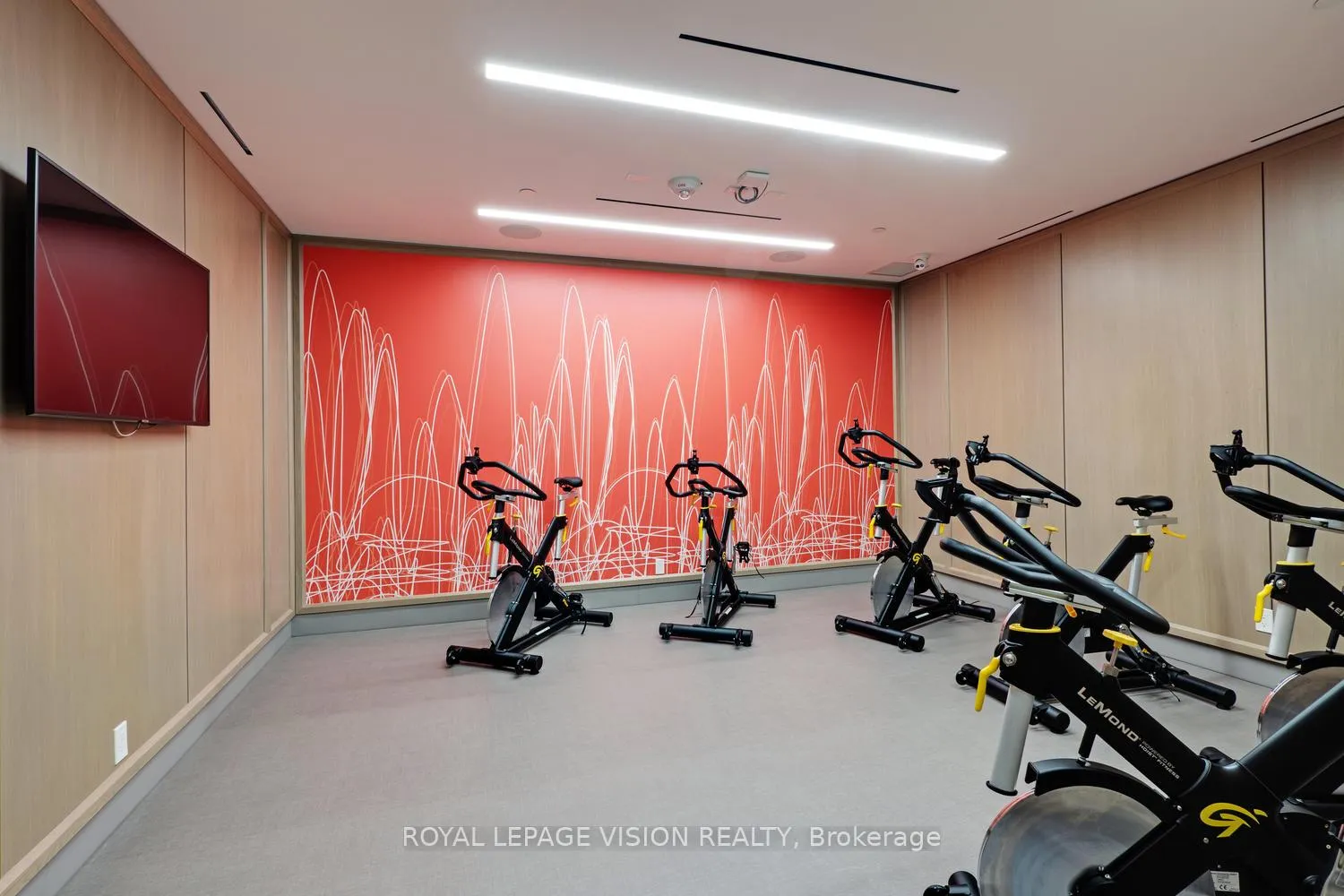 Photo 7 of Unit 302, 1 Edgewater Drive, Toronto, Waterfront Communities — HOMEH