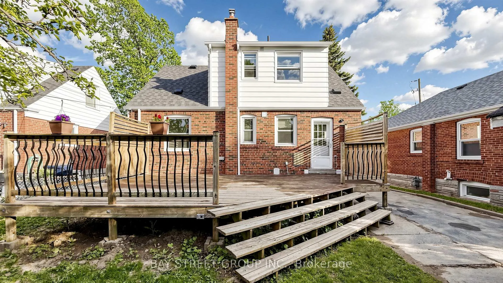 Photo 2 of 26 Innismore Crescent, Scarborough, Wexford-Maryvale — HOMEH