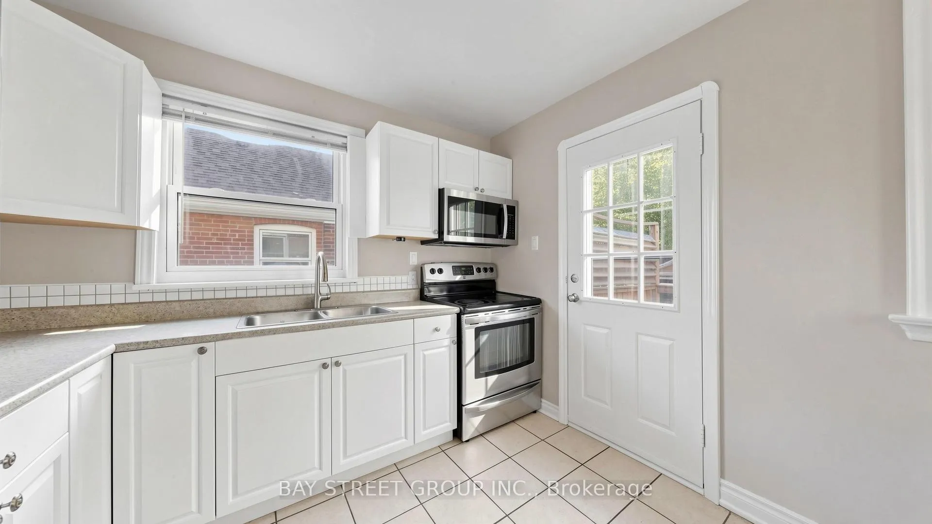 Photo 7 of 26 Innismore Crescent, Scarborough, Wexford-Maryvale — HOMEH