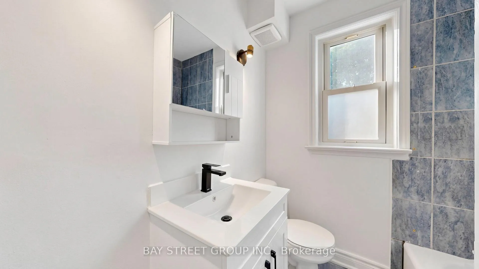 Photo 10 of 26 Innismore Crescent, Scarborough, Wexford-Maryvale — HOMEH