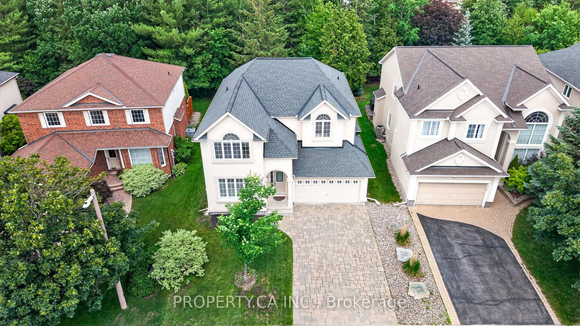 Photo 4 of 94 Broughton Street, Ottawa, Kanata - Kanata Lakes/Heritage Hills — HOMEH