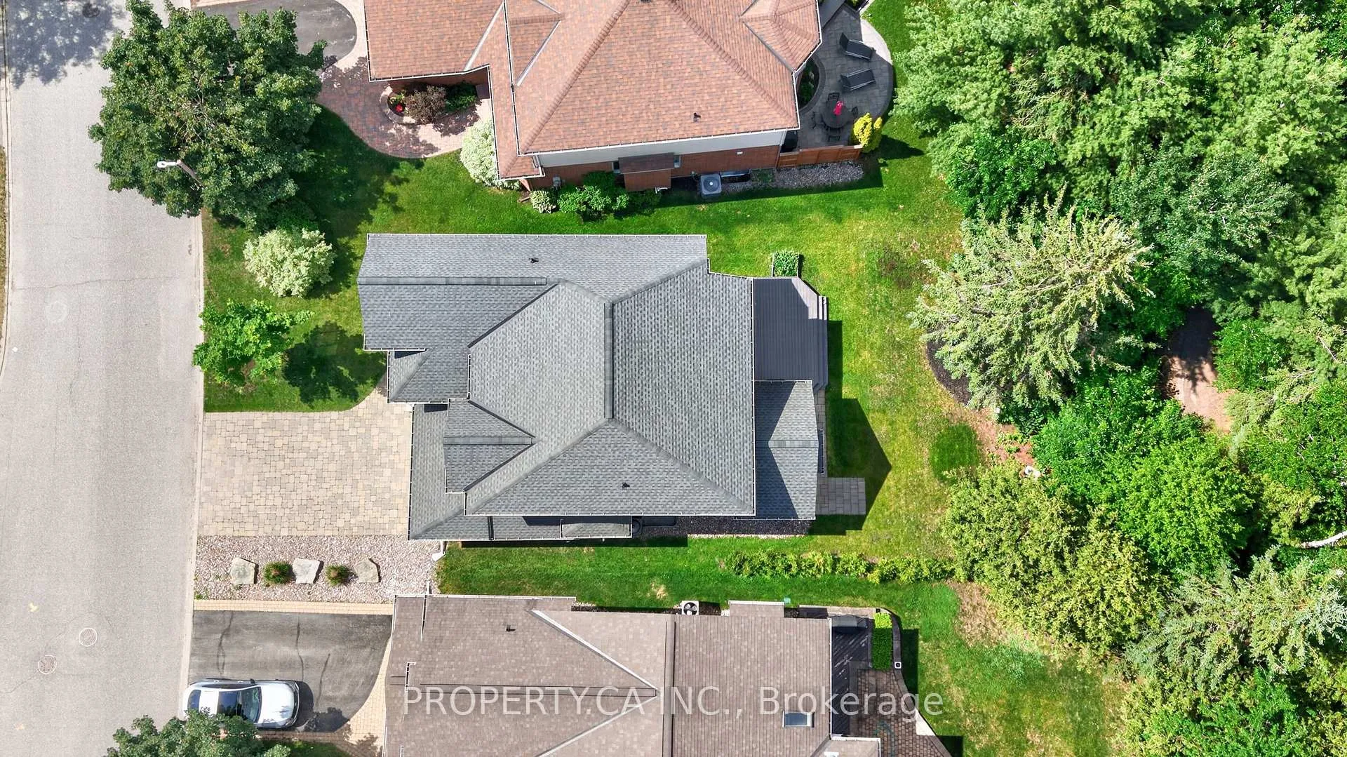 Photo 5 of 94 Broughton Street, Ottawa, Kanata - Kanata Lakes/Heritage Hills — HOMEH
