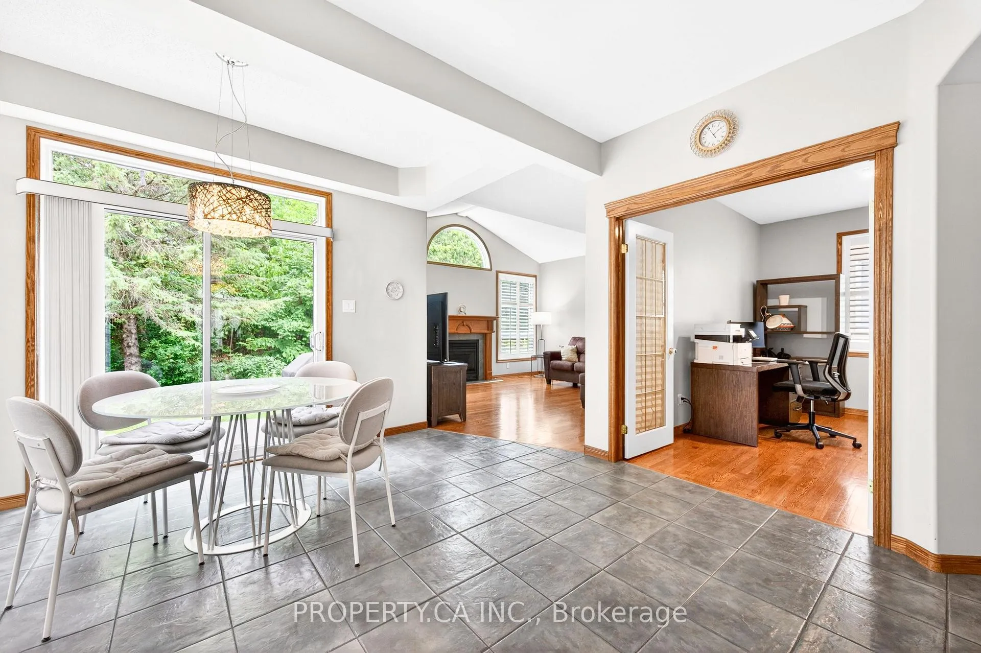 Photo 17 of 94 Broughton Street, Ottawa, Kanata - Kanata Lakes/Heritage Hills — HOMEH