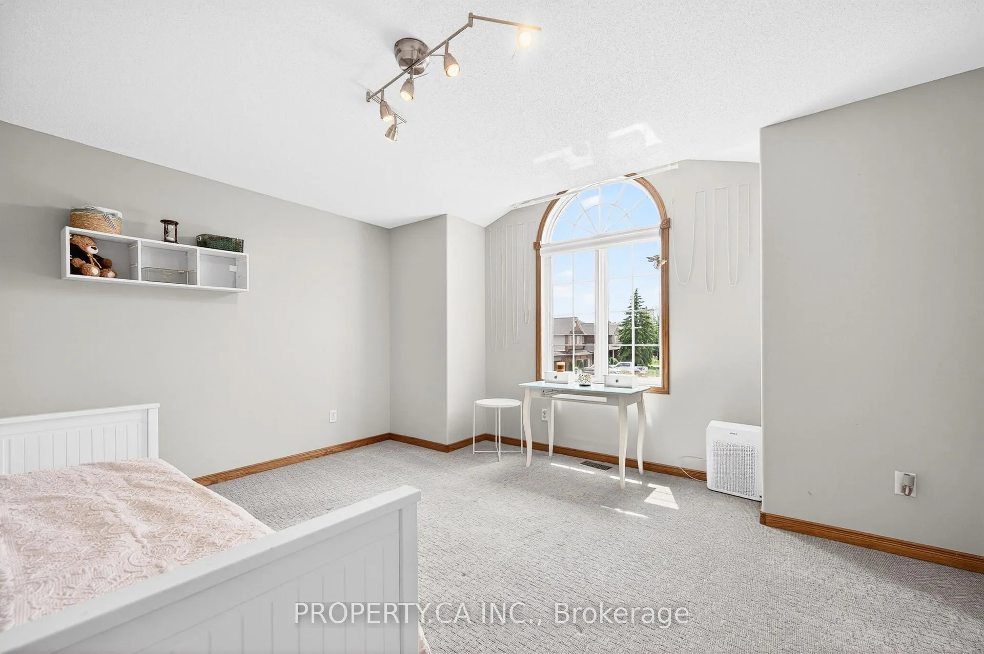 Photo 29 of 94 Broughton Street, Ottawa, Kanata - Kanata Lakes/Heritage Hills — HOMEH