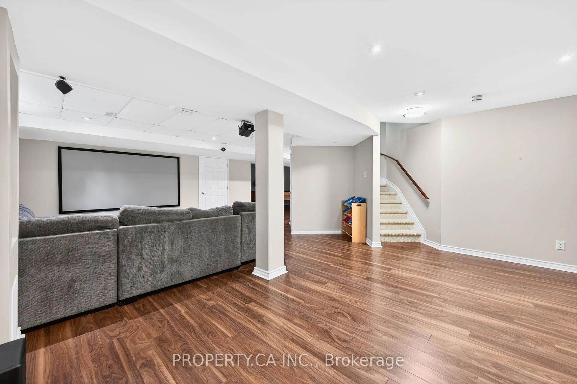 Photo 36 of 94 Broughton Street, Ottawa, Kanata - Kanata Lakes/Heritage Hills — HOMEH