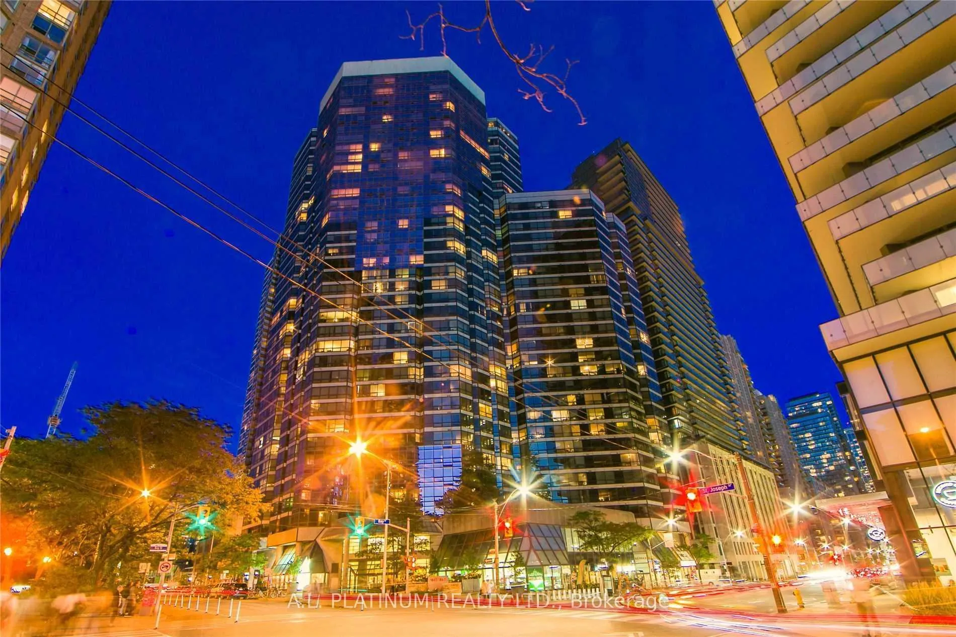 Photo 1 of Unit 1904, 1001 Bay Street, Toronto, Bay Street Corridor — HOMEH