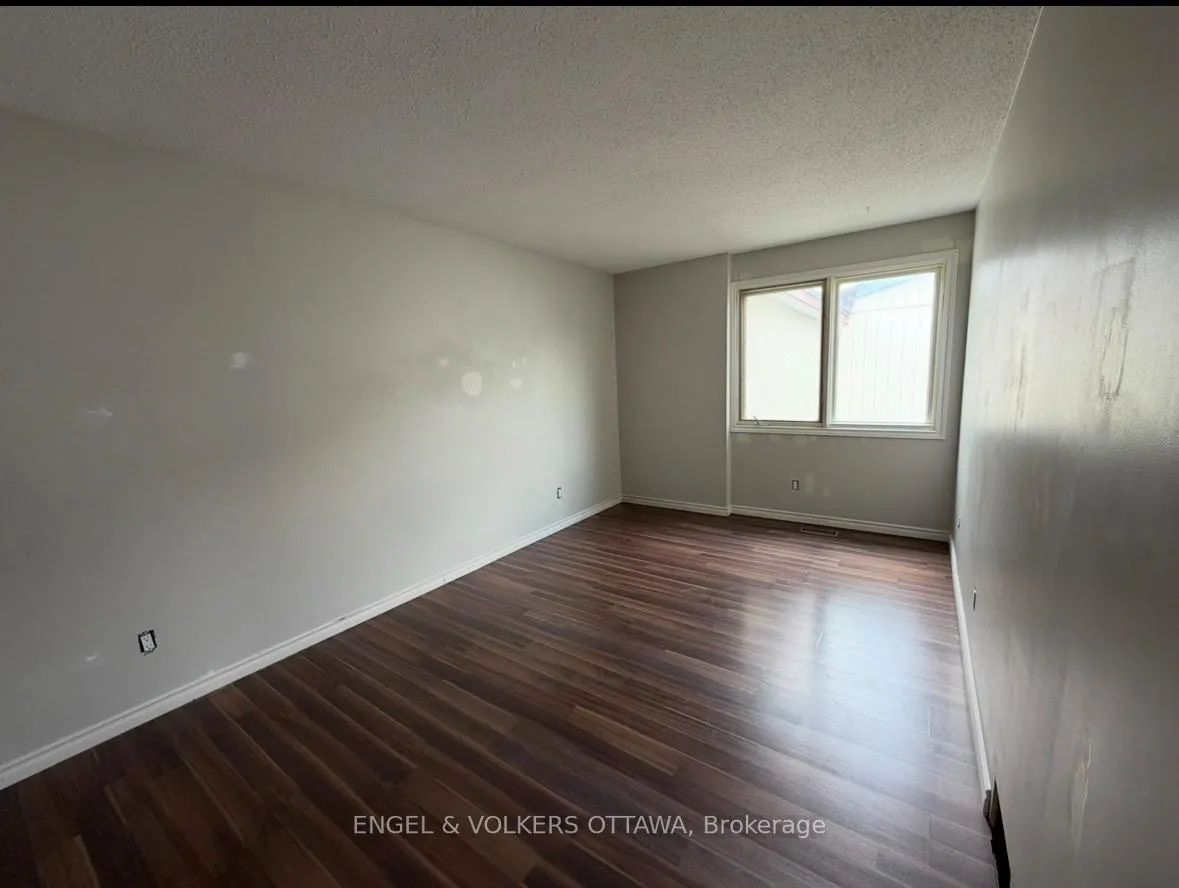 Photo 13 of Unit 65, 2063 Jasmine Crescent, Ottawa, Beacon Hill South — HOMEH