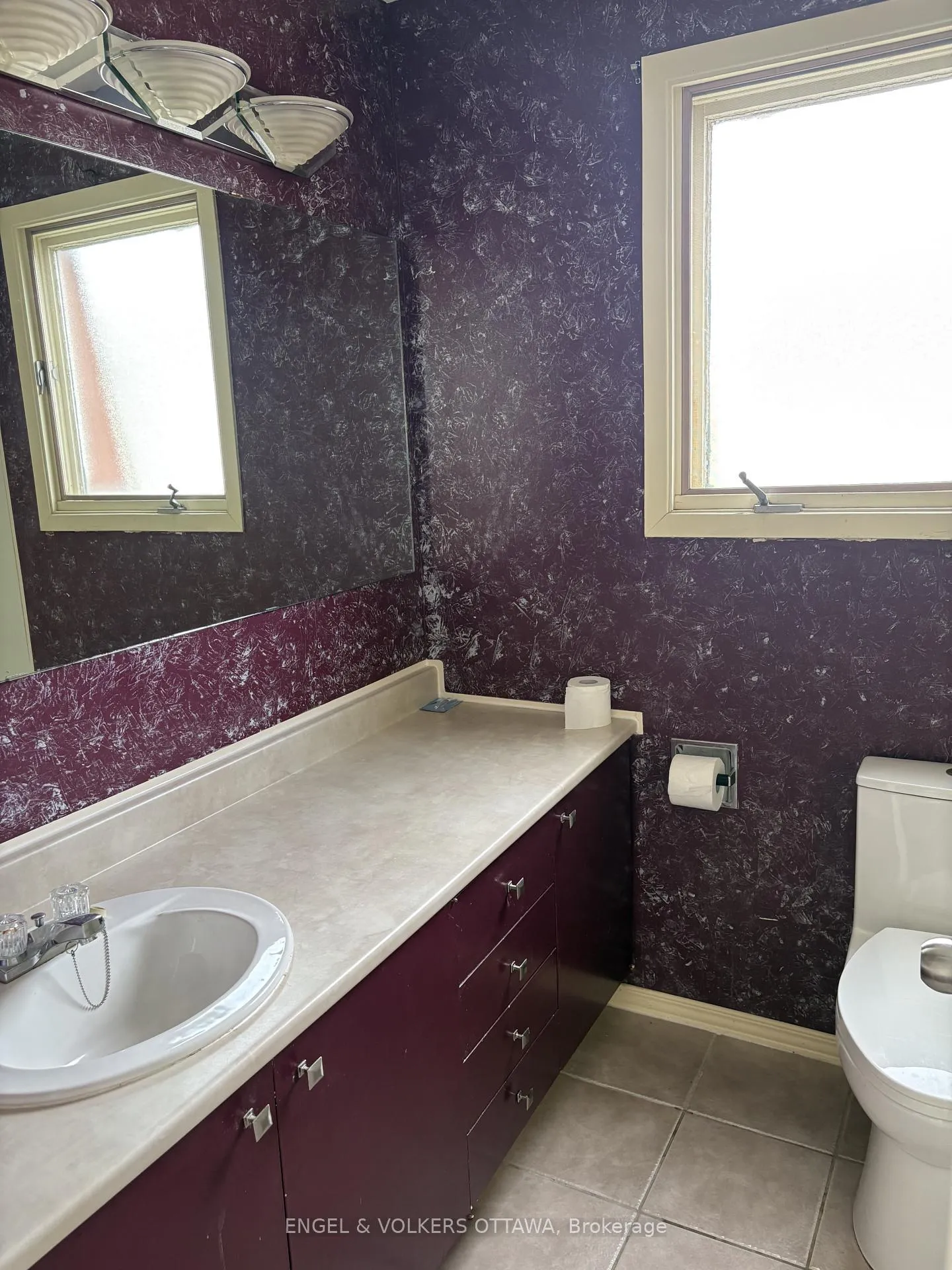 Photo 19 of Unit 65, 2063 Jasmine Crescent, Ottawa, Beacon Hill South — HOMEH