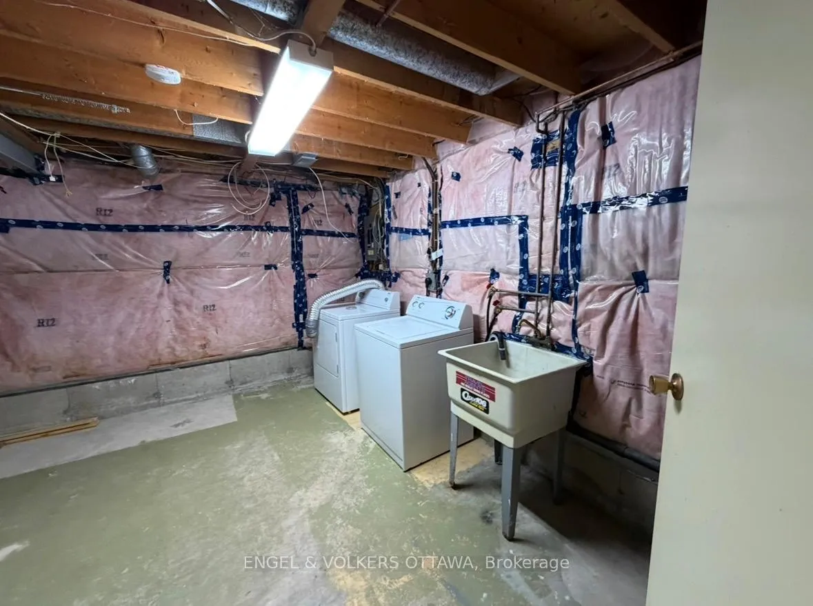 Photo 23 of Unit 65, 2063 Jasmine Crescent, Ottawa, Beacon Hill South — HOMEH