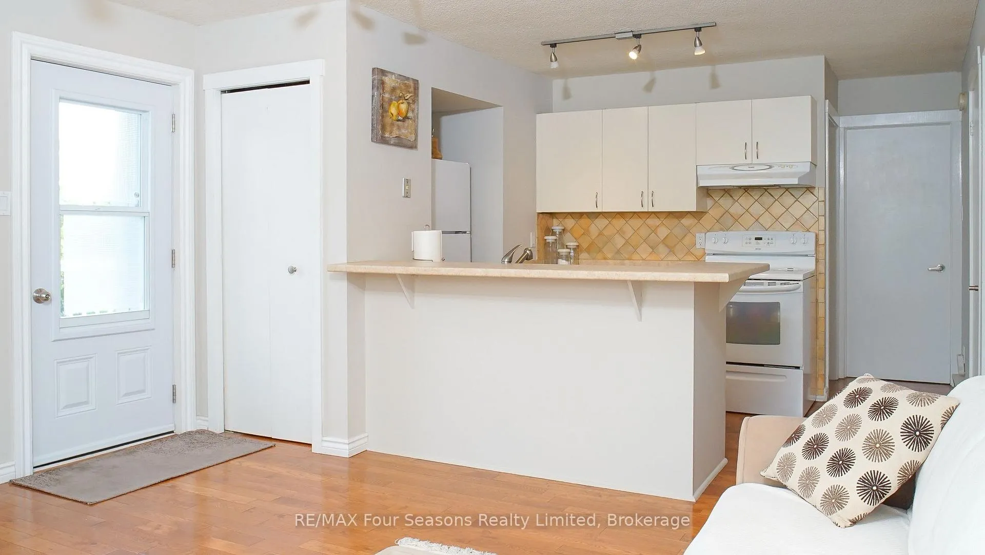 Photo 7 of Unit 89, 23 Dawson Drive, Collingwood — HOMEH