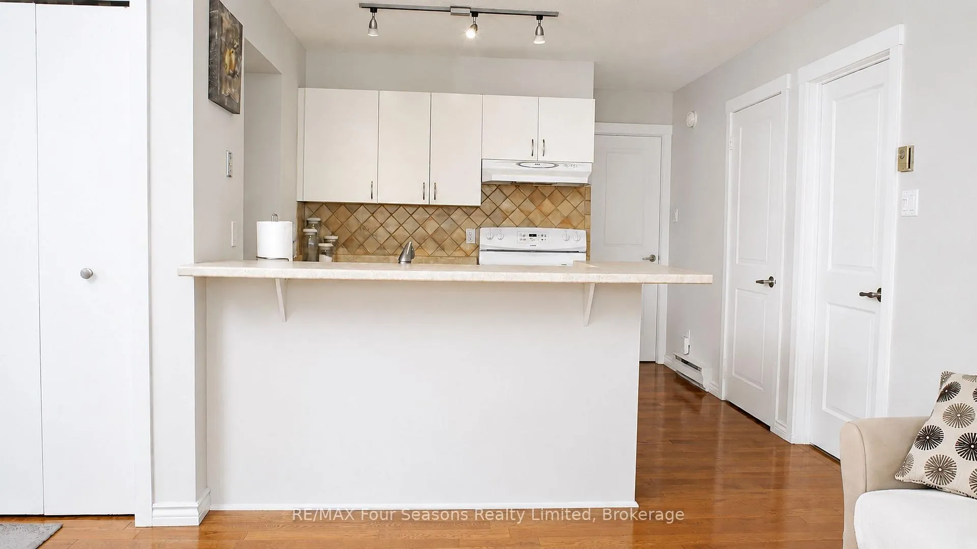 Photo 35 of Unit 89, 23 Dawson Drive, Collingwood — HOMEH