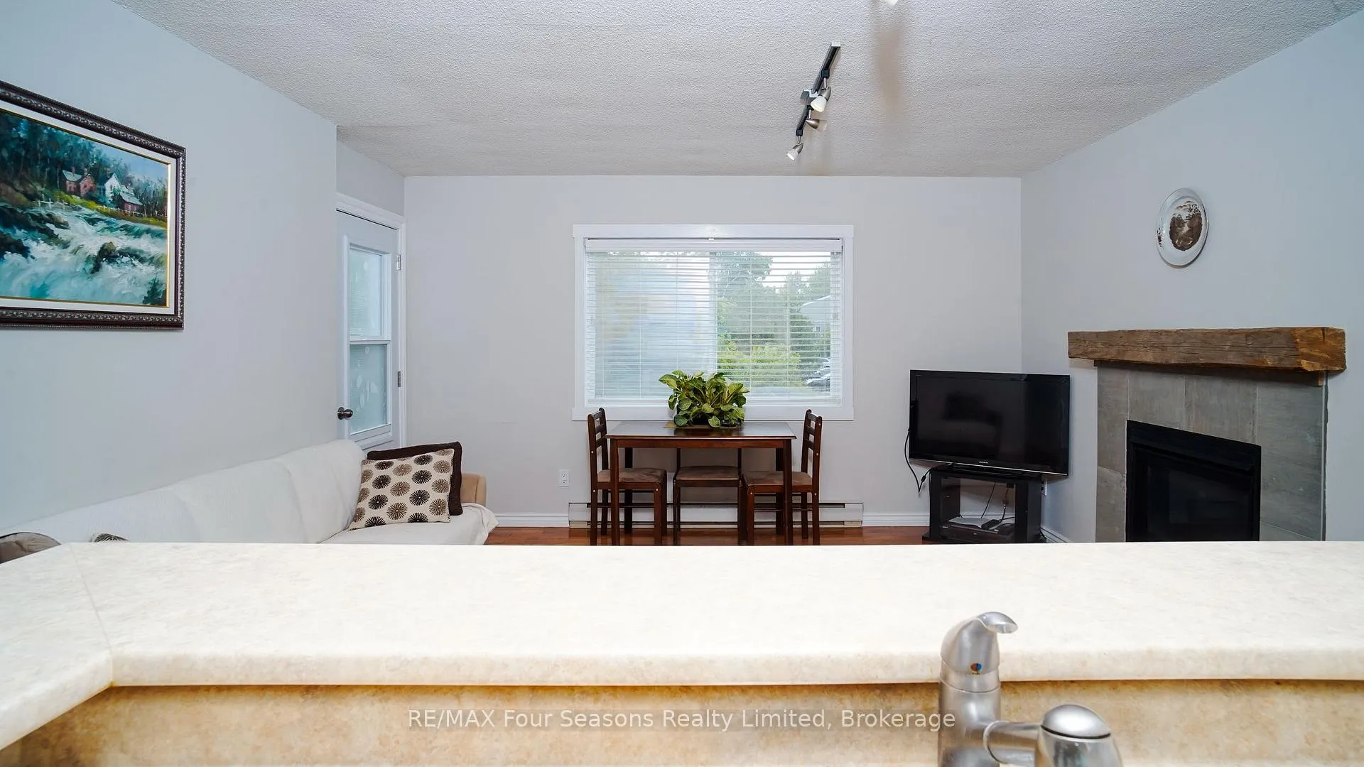 Photo 11 of Unit 89, 23 Dawson Drive, Collingwood — HOMEH