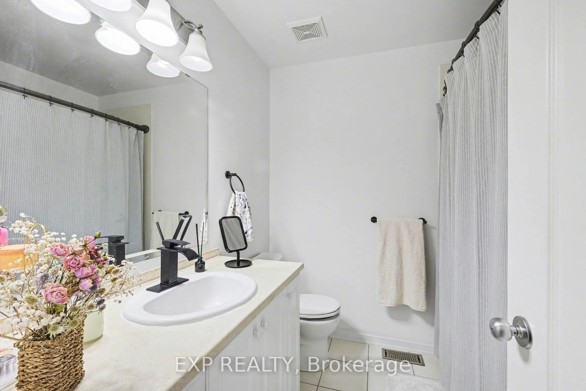 Photo 19 of 281 Sorento Street, Ottawa, Barrhaven - Strandherd — HOMEH