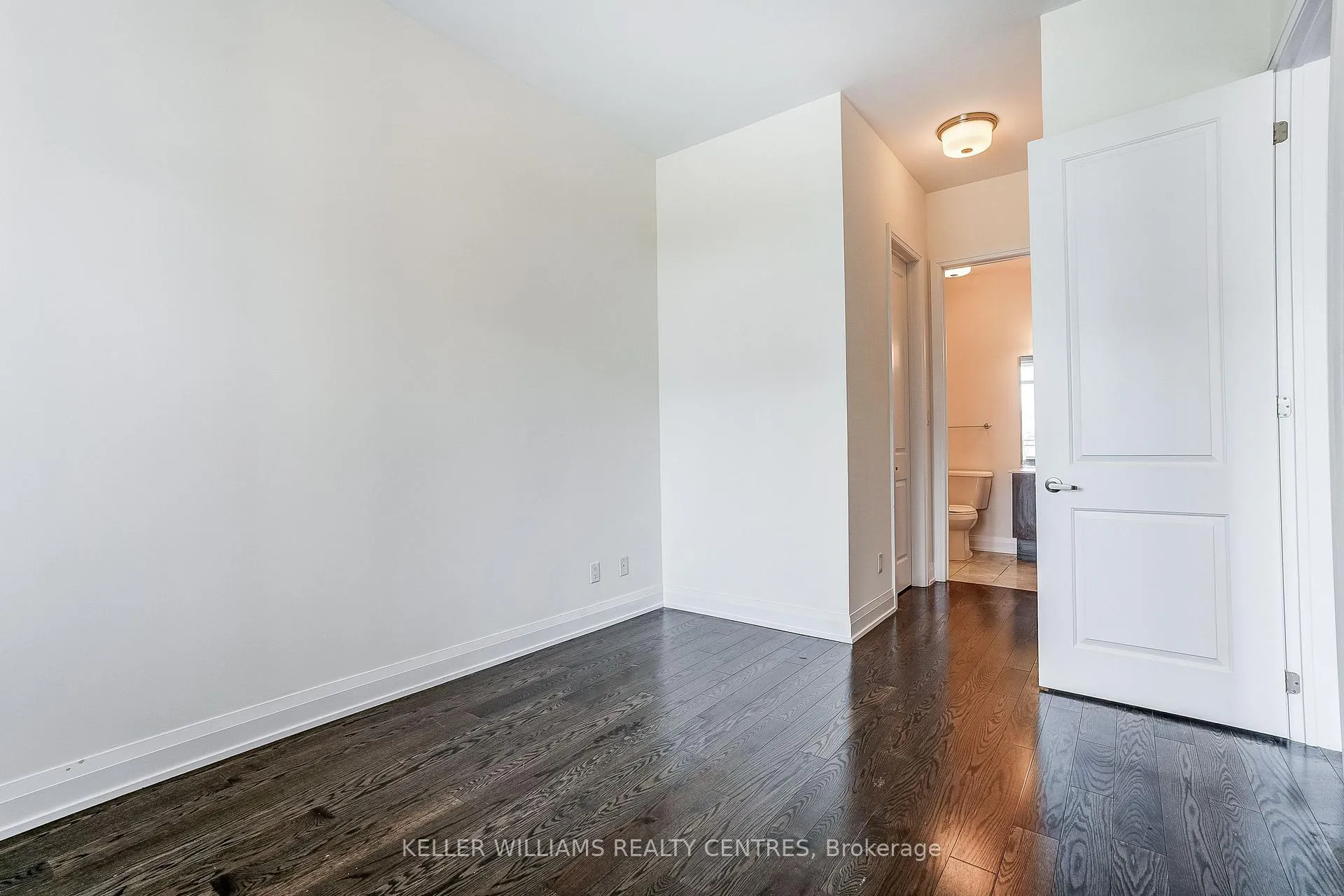 Photo 23 of Unit 317, 15277 Yonge Street, Aurora, Aurora Village — HOMEH