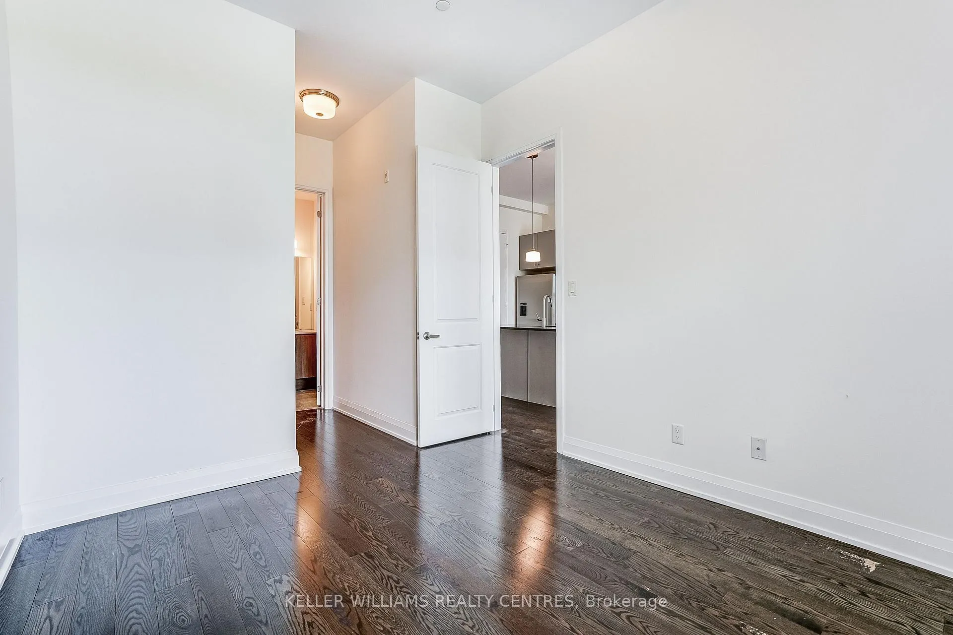 Photo 24 of Unit 317, 15277 Yonge Street, Aurora, Aurora Village — HOMEH