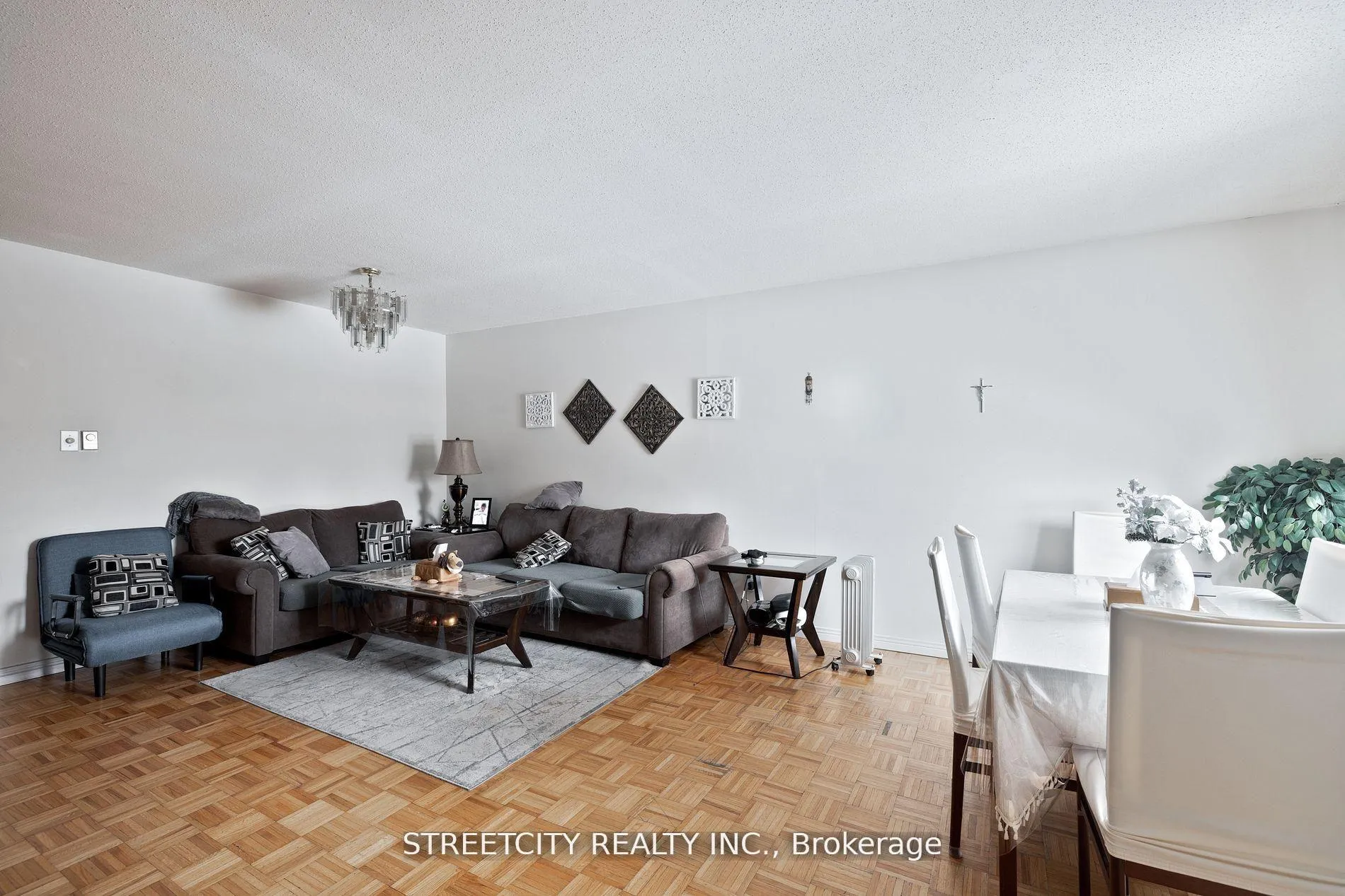 Photo 3 of Unit 40, 311 Vesta Road, London, East A — HOMEH