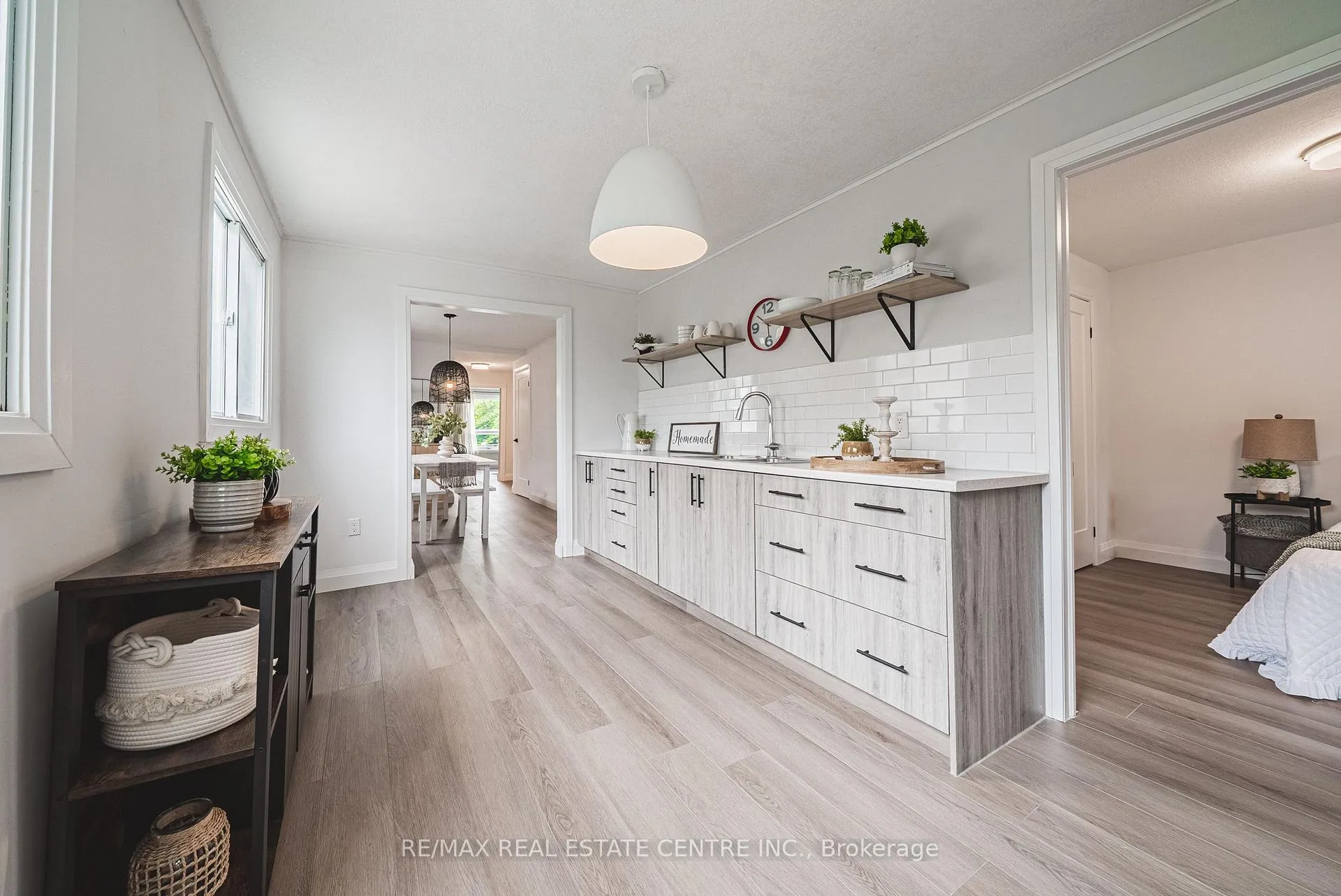 Photo 18 of 11 Broadview Crescent, Cambridge, Greenway-Chaplin — HOMEH