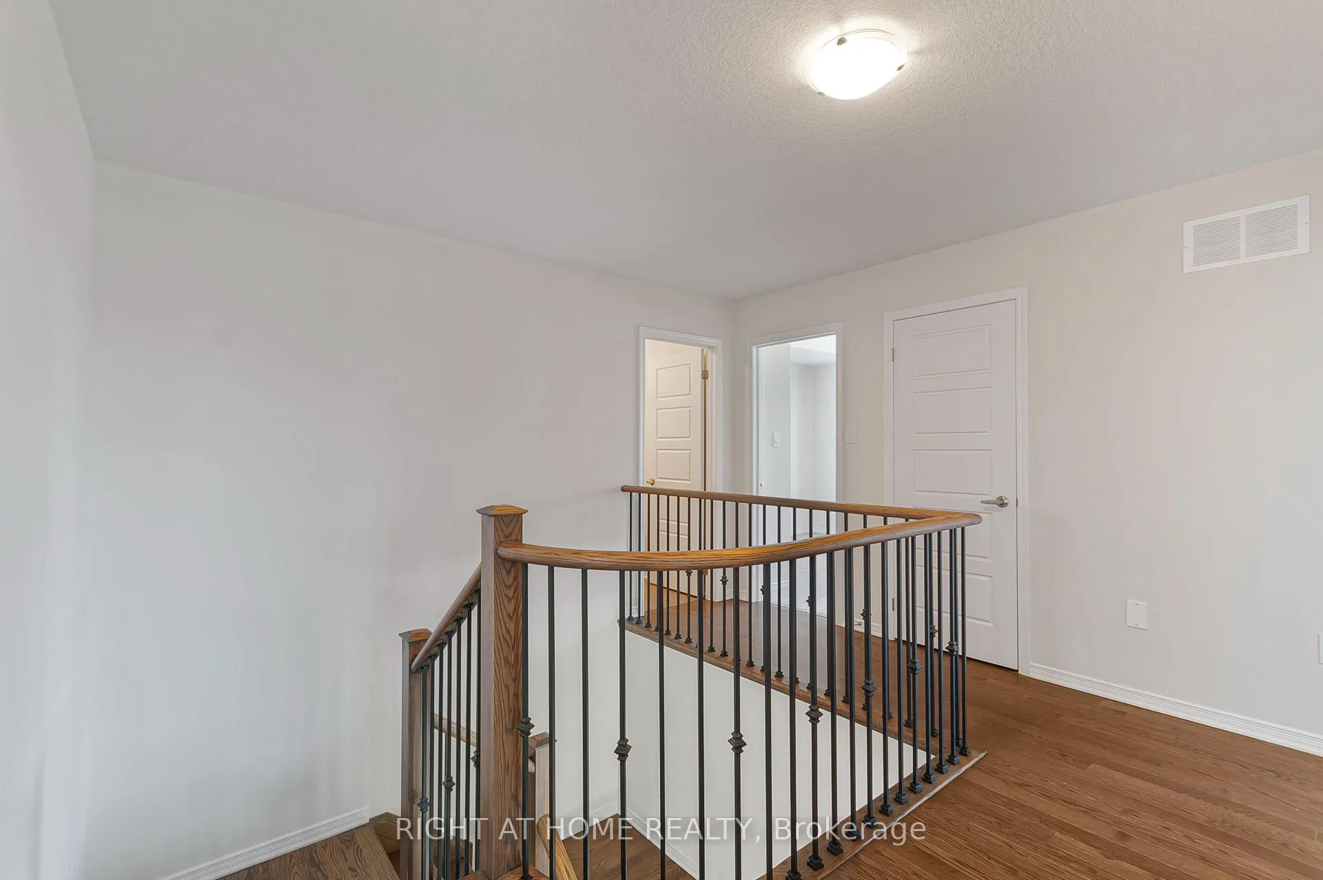 Photo 16 of 103 David Street, Haldimand — HOMEH