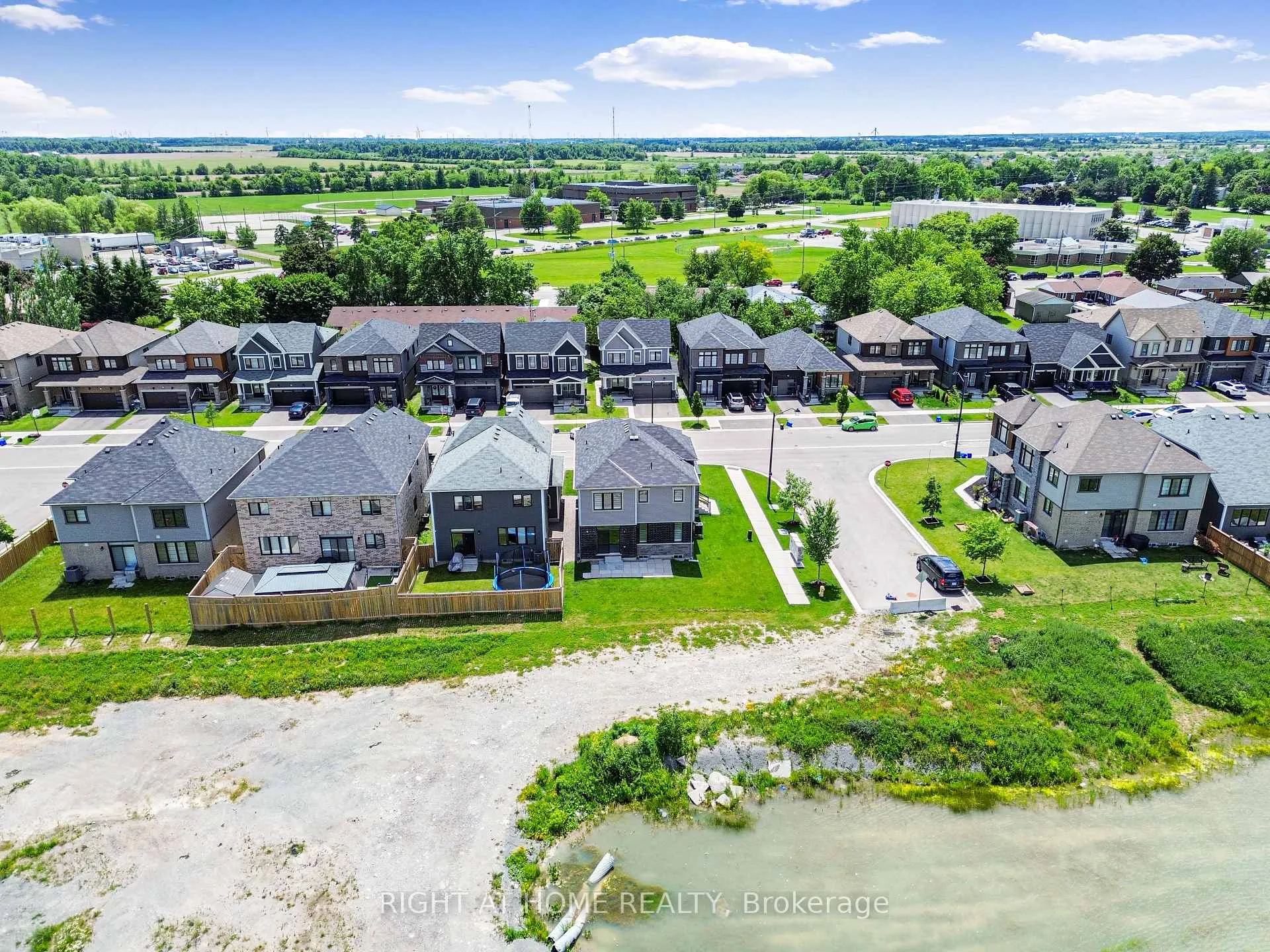 Photo 38 of 103 David Street, Haldimand — HOMEH