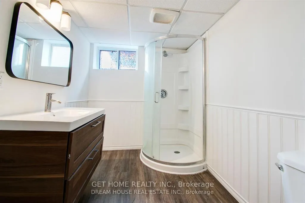 Photo 25 of 47 Ellis Crescent N, Waterloo, Downtown Waterloo — HOMEH