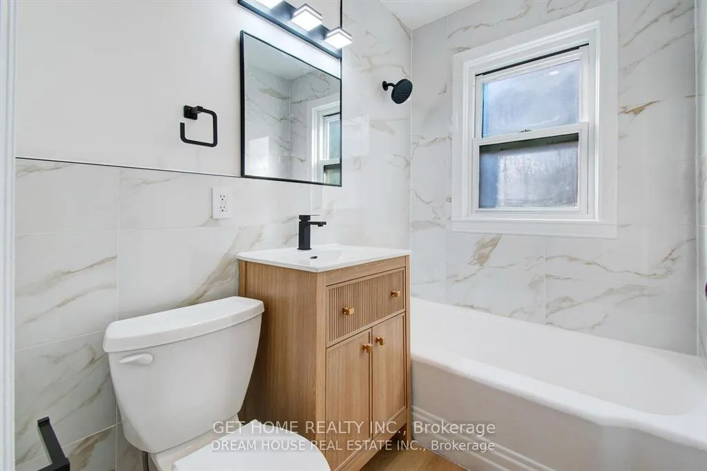 Photo 26 of 47 Ellis Crescent N, Waterloo, Downtown Waterloo — HOMEH