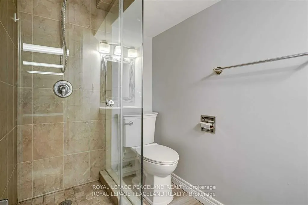 Photo 15 of 50 Manor Road E, Toronto, Mount Pleasant West — HOMEH