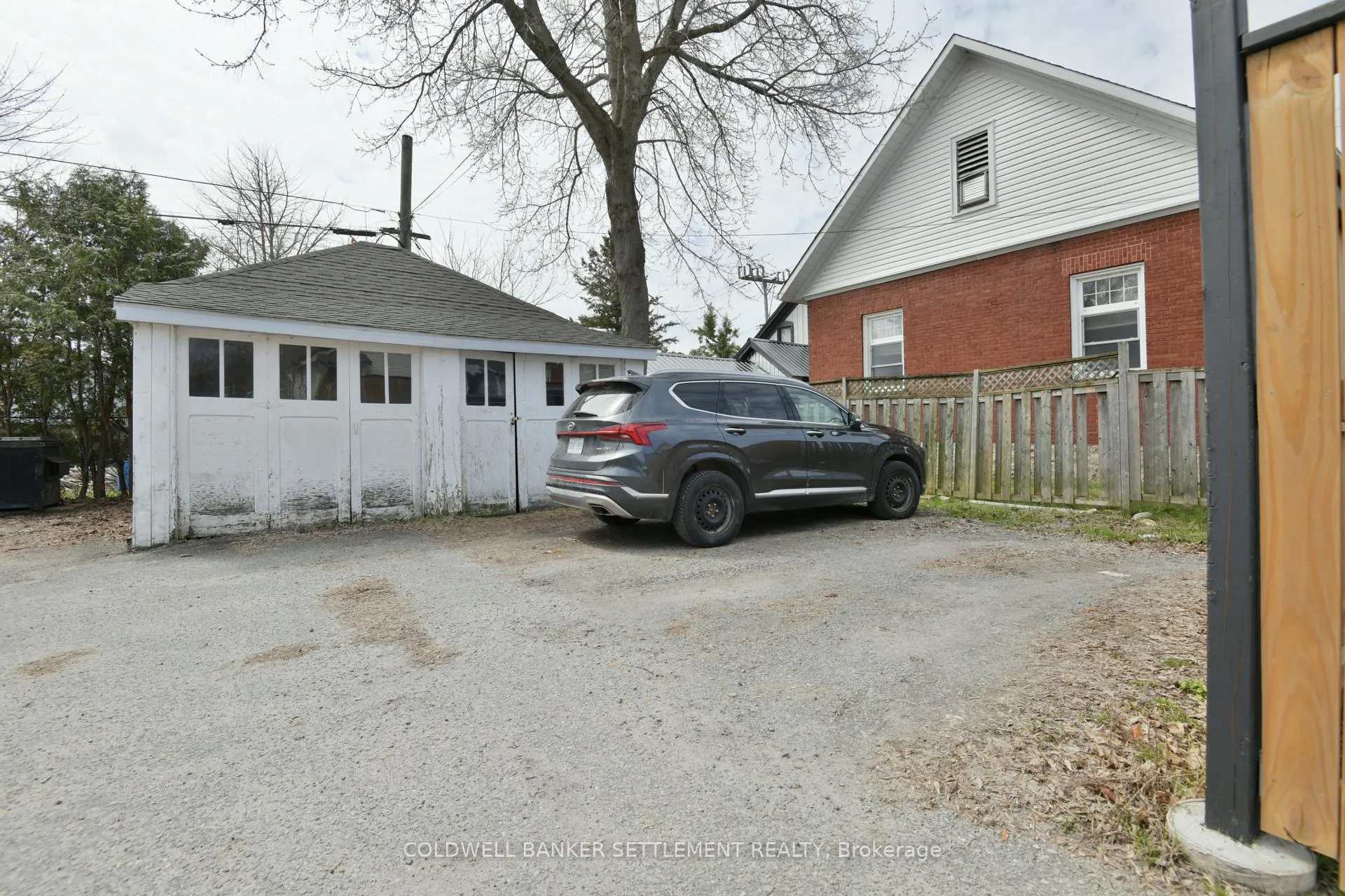 Photo 25 of 51 Main Street W, Smiths Falls, Smiths Falls — HOMEH