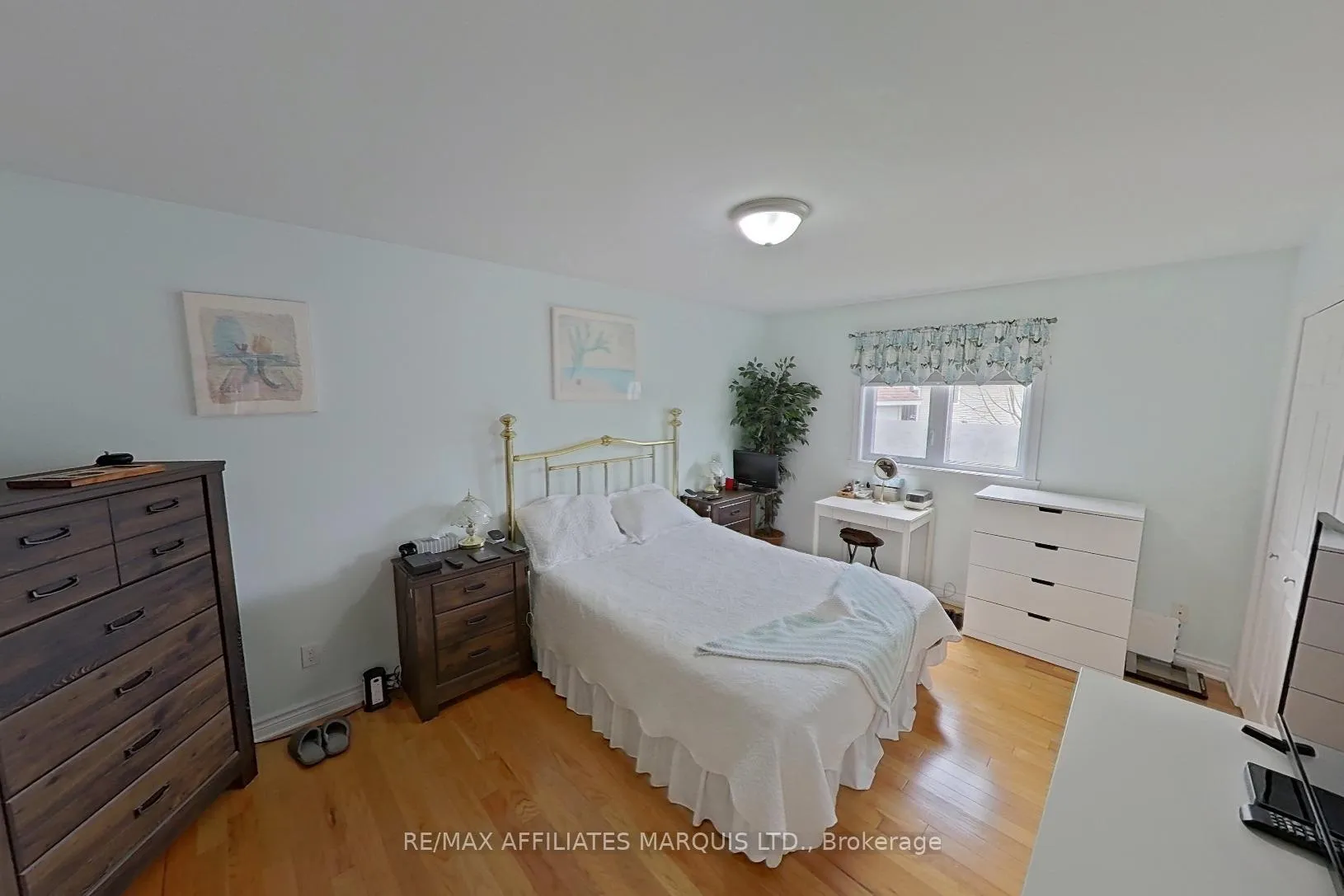 Photo 4 of 117 Gail Elizabeth Court, Cornwall, Cornwall — HOMEH